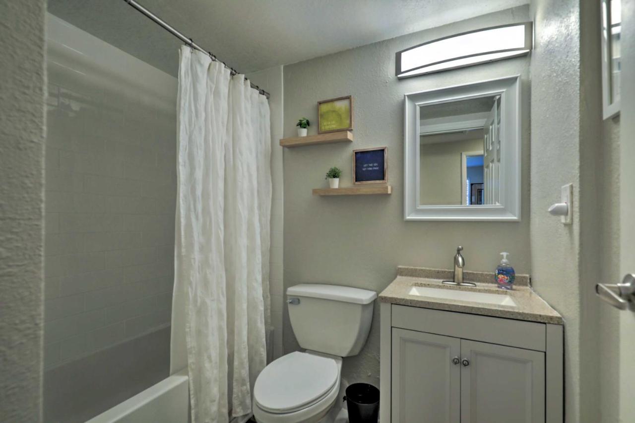 Near Beaches And Dining Palm Harbor Gem With Pool Exterior foto
