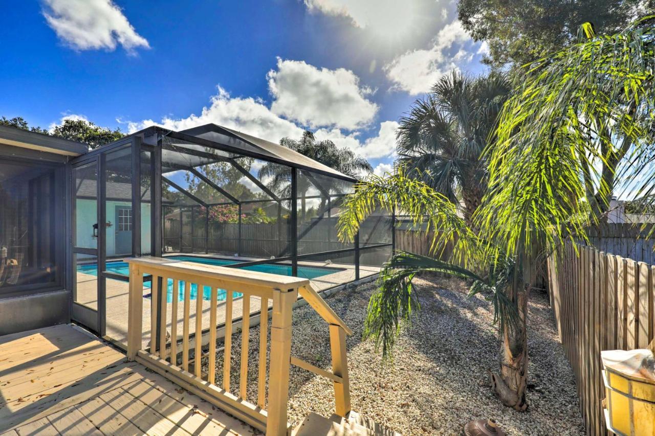 Near Beaches And Dining Palm Harbor Gem With Pool Exterior foto