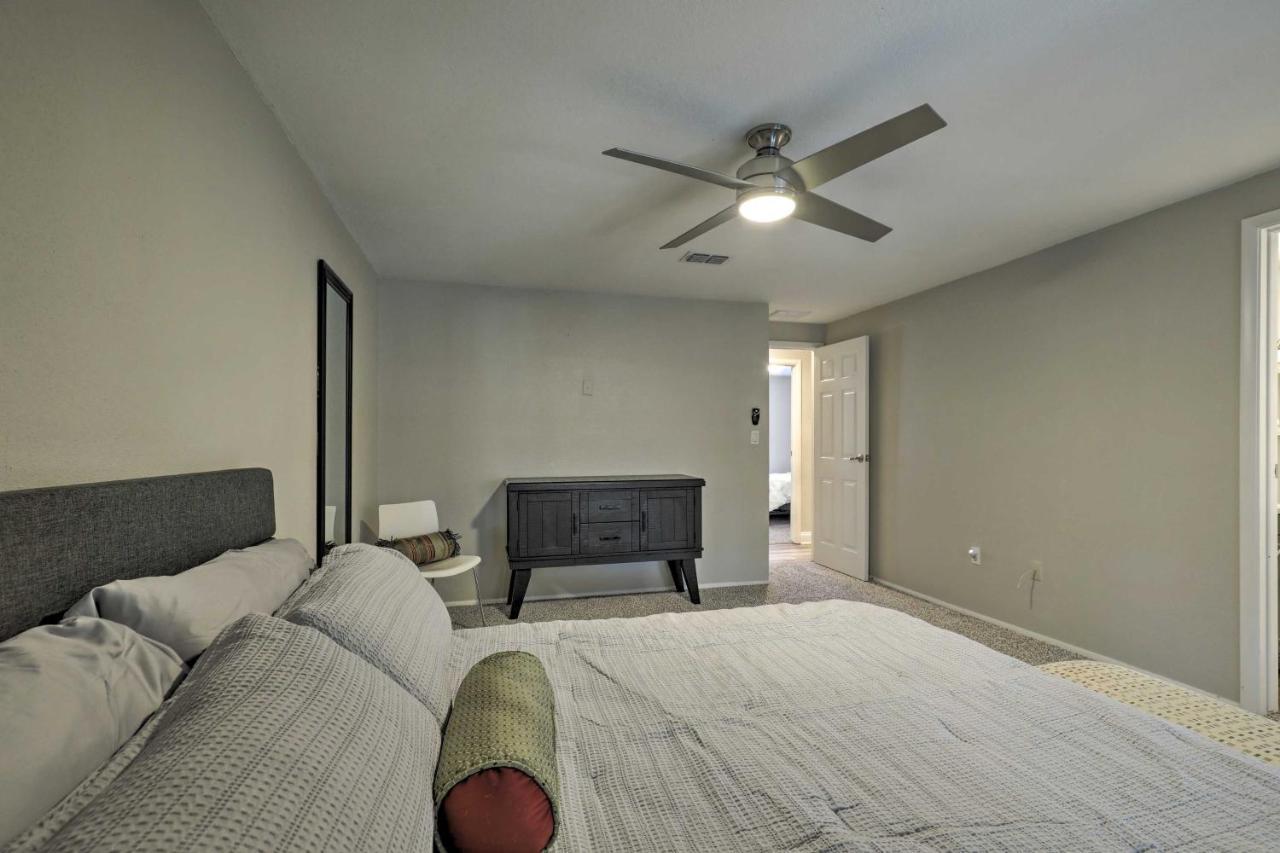 Near Beaches And Dining Palm Harbor Gem With Pool Exterior foto