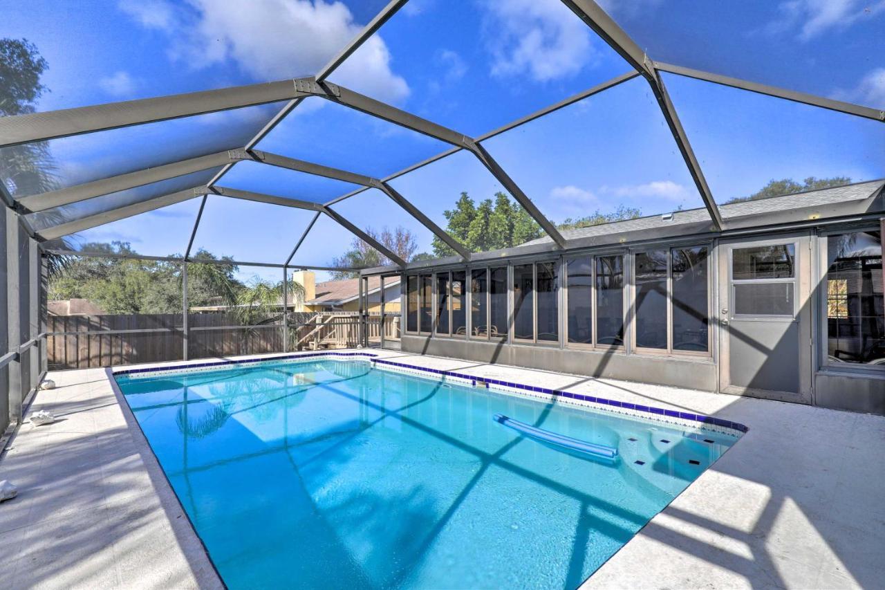 Near Beaches And Dining Palm Harbor Gem With Pool Exterior foto